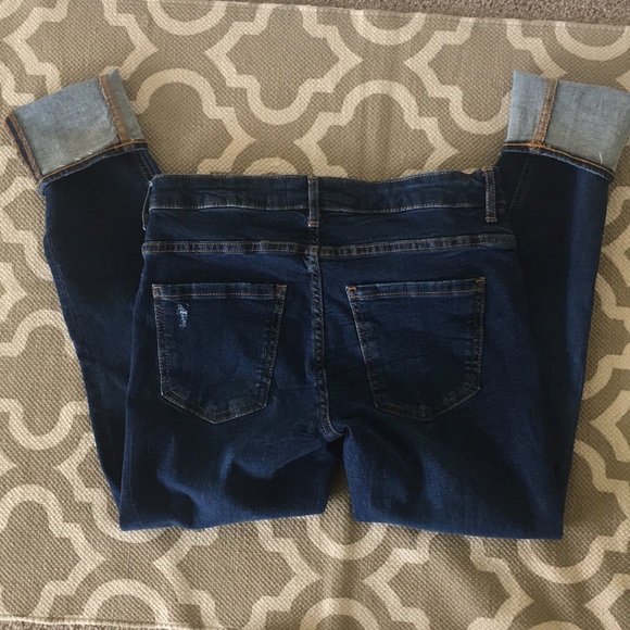Zara Premium Denim Collection Jeans; size 6 - Picture 6 of 8